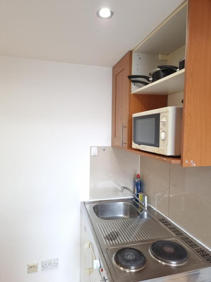 F8-Mezzanine 1St Floor Flat Fits 3 Near Paddington Apartman London Kültér fotó